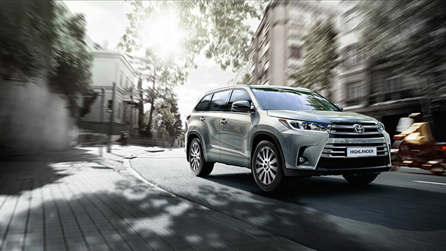  Toyota Highlander         "-"